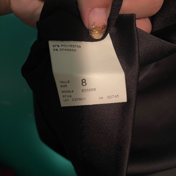 🛑Black Fitted Pencil Skirt🛑 - Picture 6 of 7